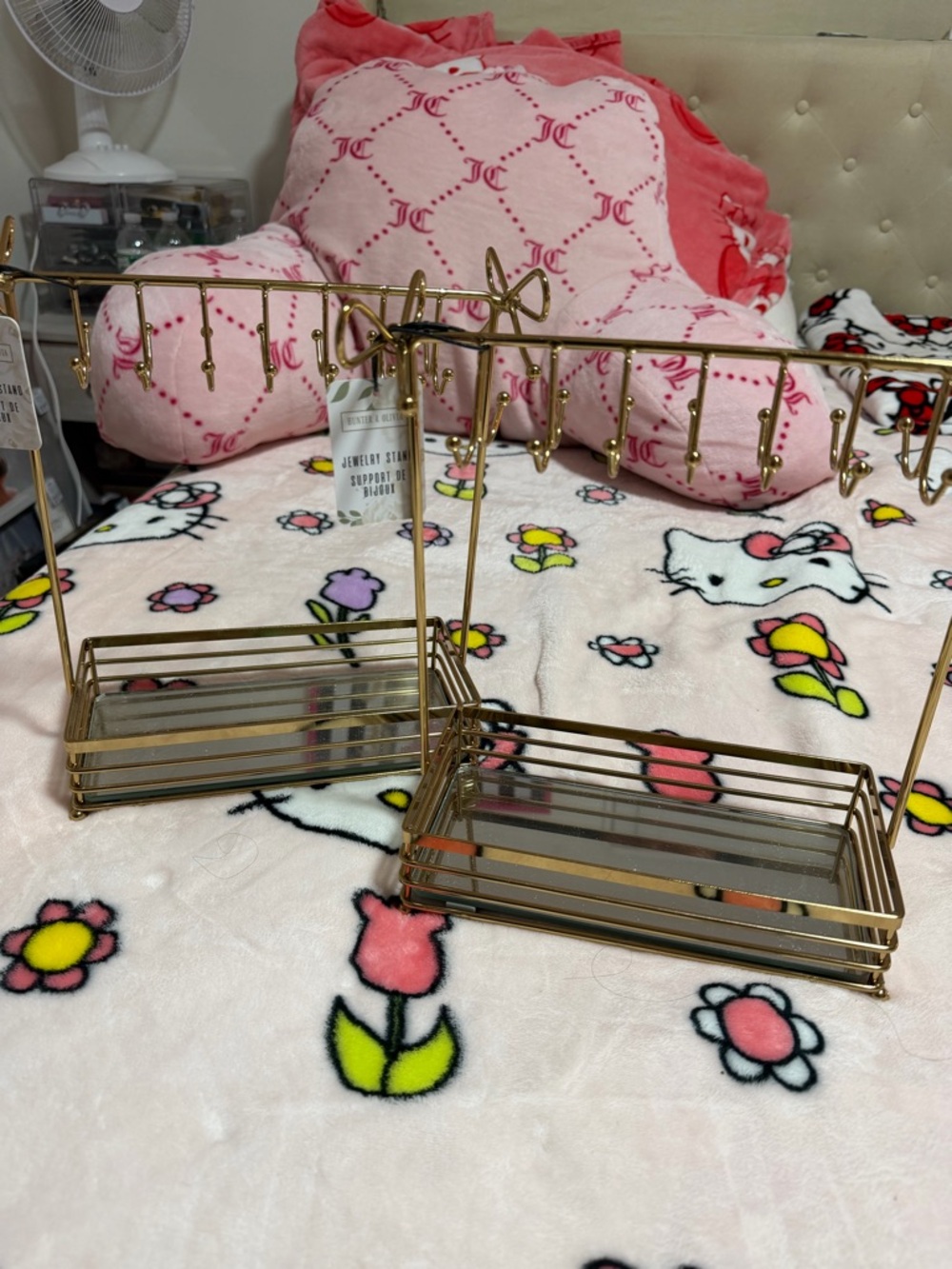Gold Bow Jewelry Earring & Tray Organizer - Picture 2 of 3